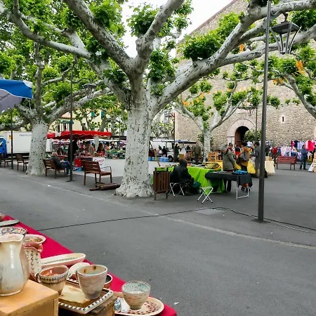 Rue Des Fontaines * Prades